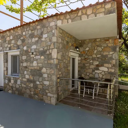 Ancora Apartment